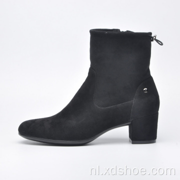 Klassieke bootie met hak van 55 mm hoog